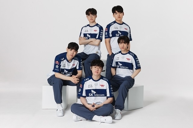 리그오브레전드 한국 대표 T1 선수단(사진:SNS)