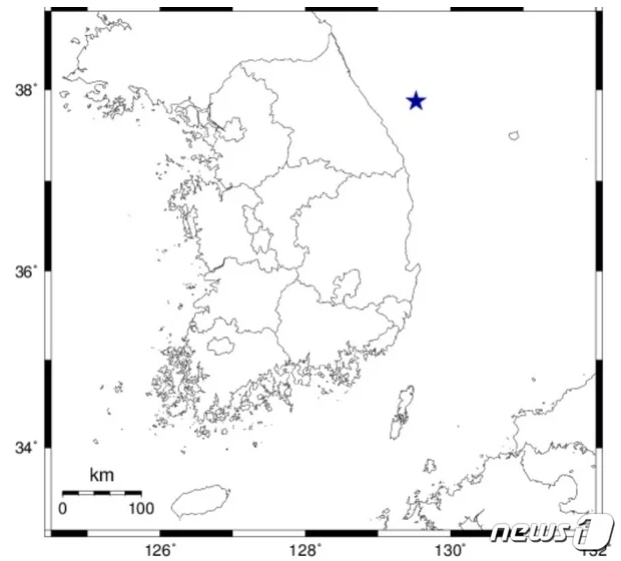 동해 지진 발생지점.(기상청 제공) 2023.5.22/ 사진:뉴스1