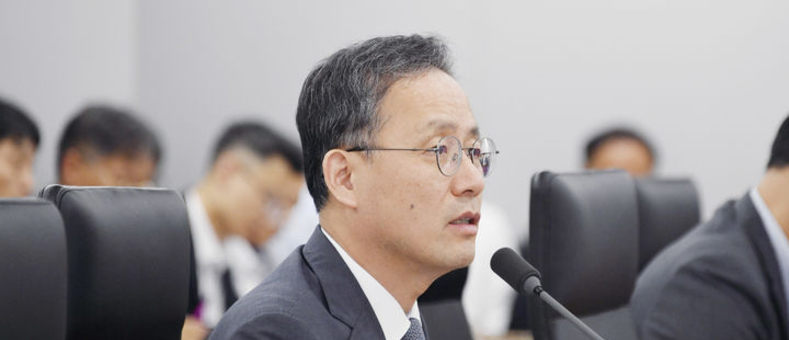 이형일 장관 대행, "기재부 추진력 절실…경제 컨트롤타워 책임 다해야"