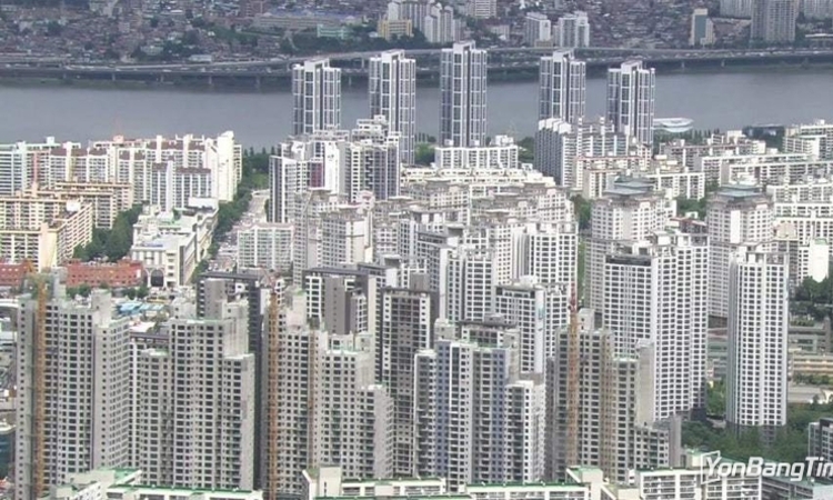 홍준표 "부동산 불패 신화 깨야"… “부동산 대신 증시로 돈 흘러야”