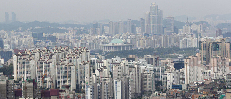 부동산 규제에 3월 아파트 상승폭 하락