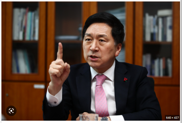 ▲김기현 의원의 당심 지지율이 가파른 상승세를 보이면서 김 의원이 국민의힘 전당대회 1차 투표에서 과반을 획득해 결선투표없이 당권을 거머쥘 수 있다는 분석나오고 있다. <사진=SNS>