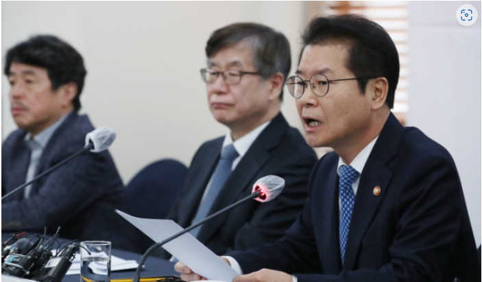 ▲이정식 고용노동부 장관은 13일