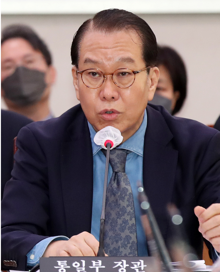 ▲권영세 통일부 장관이 15일 오전 서울 여의도 국회에서 열린 외교통일위원회 전체회의에서 의원 질의에 답변하고 있다. <사진=SNS>