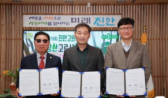 ▲ 조폭이 만든 가짜 노조는 물론 허위 장애인단체까지 만들어 건설현장을 돌면서 협박과 갈취를 일삼고 있는 가증스런 민낯을 드러냈다. <사진=SNS>
