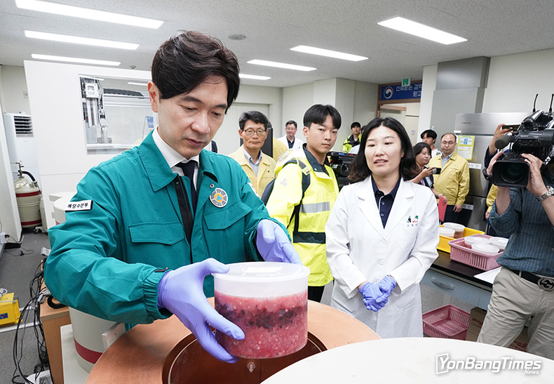 해양방사능 긴급조사…모두 ‘안전’, 역대 최대 인원인 950명의 수산물 명예감시원 전국서 활동