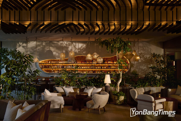 Bar Area at 1 Hotel Tokyo Credit: Mikkel Vang