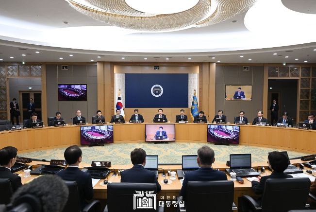 ▲ 2월 7일 윤석열 대통령은 제6회 국무회의를 주재했다.