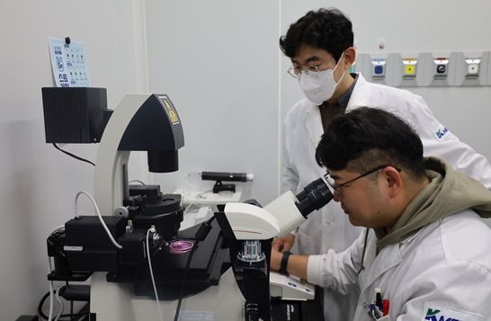 ▲ 케이메디허브는 KAIST와 공동 연구로 파브리병 치료제를 개발하여 국제 논문지에 게재하였다.